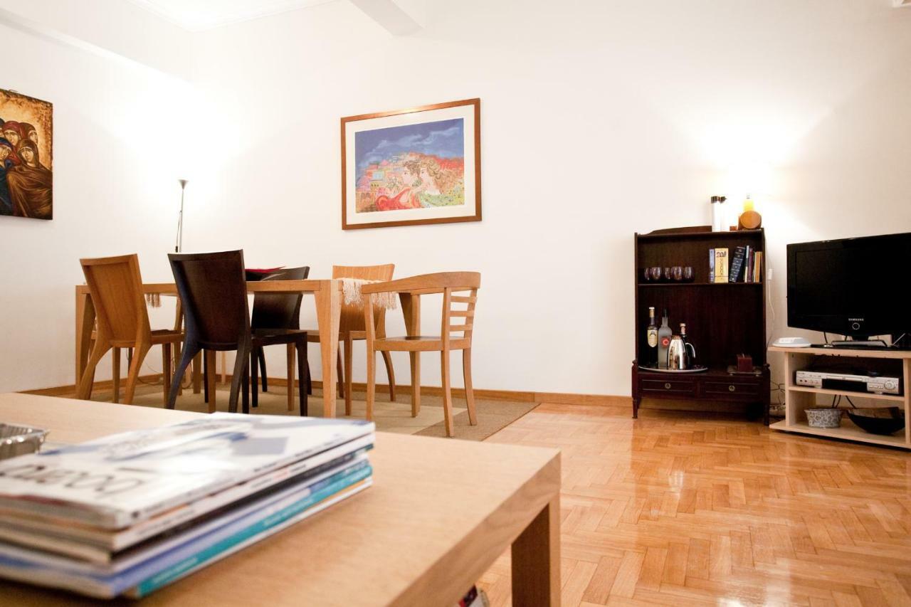 Appartamento Acropolis Area 5 Minutes To The Museum And Metro Atene Esterno foto